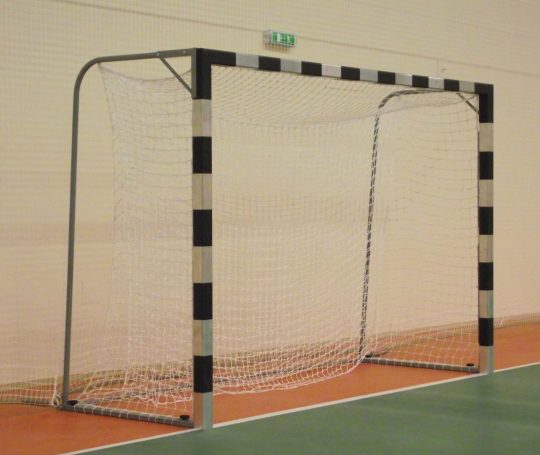 Poarta handbal otel fixare pe teren Poarta handbal otel fixare pe teren cu plasa